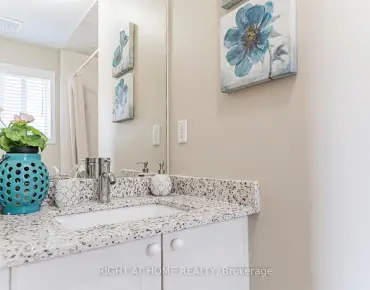 
Clarkson  Lorne Park, Mississauga 4 beds 3 baths 2 garage $1.65M