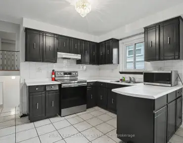 27 Bremen Ln Streetsville, Mississauga 4 beds 3 baths 1 garage $899.999K