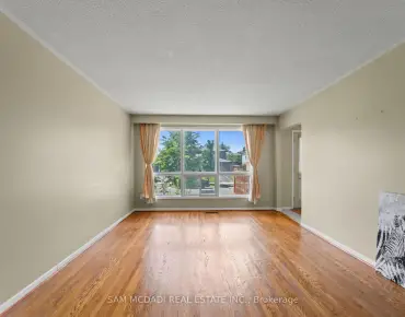 
4131 Woodington Dr Rathwood, Mississauga 3 beds 2 baths 1 garage $1.1M