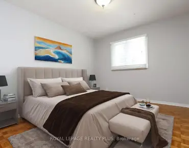 1086 Hedge Dr Lakeview, Mississauga 4 beds 4 baths 2 garage $1.3M
