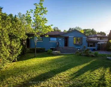 
3233 Derry Rd E Malton, Mississauga 2 beds 1 baths  garage $290K