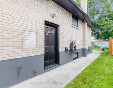 
10 Lightbourn Ave Dovercourt-Wallace Emerson-Junction, Toronto 3 beds 3 baths 1 garage $1.079M