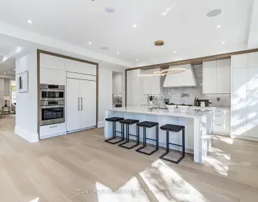 
89 Oriole Pkwy Yonge-St. Clair, Toronto 6 beds 6 baths 2 garage $2.125M