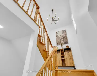 4345 ROMFIELD Cres Central Erin Mills, Mississauga 3 beds 3 baths 2 garage $1.3M