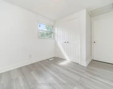 325 Goldenwood Rd <a href='https://luckyalan.com/community_CN.php?community=Toronto:Bayview Woods-Steeles'>Bayview Woods-Steeles, Toronto</a> 5 beds 3 baths 1 garage $1.089M