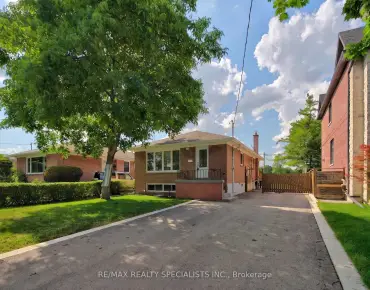 
59 Courcelette Rd Birchcliffe-Cliffside, Toronto 3 beds 1 baths 2 garage $1.699M