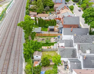 5 Saintfield Ave <a href='https://luckyalan.com/community_CN.php?community=Toronto:Bridle Path-Sunnybrook-York Mills'>Bridle Path-Sunnybrook-York Mills, Toronto</a> 5 beds 9 baths 3 garage $7.98M