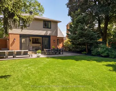 
5969 RAYSHAW Crt Streetsville, Mississauga 5 beds 6 baths 3 garage $0.001K
