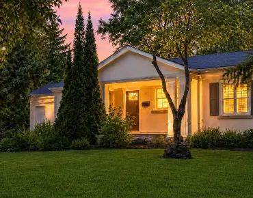 
Churchill Meadows  Churchill Meadows, Mississauga 3 beds 4 baths 1 garage $1.049M