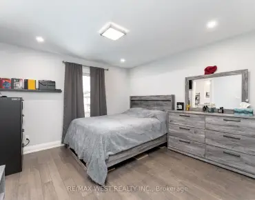29 Falcon St <a href='https://luckyalan.com/community_CN.php?community=Toronto:Mount Pleasant East'>Mount Pleasant East, Toronto</a> 3 beds 2 baths garage $1.298M