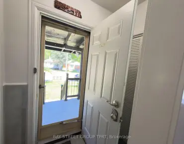 68 Knighton Dr <a href='https://luckyalan.com/community_CN.php?community=Toronto:Victoria Village'>Victoria Village, Toronto</a> 3 beds 3 baths 1 garage $1.389M