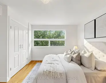 51 Piggott Mews Weston, Toronto 3 beds 3 baths 1 garage $799K