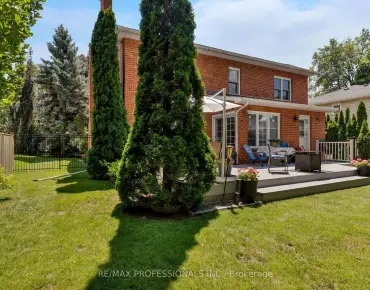 90 Stanley Greene Blvd Downsview-Roding-CFB, Toronto 4 beds 3 baths 1 garage $835K