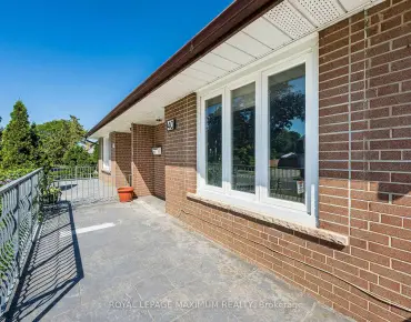 
25 Burbank Dr <a href='https://luckyalan.com/community.php?community=Toronto:Bayview Village'>Bayview Village, Toronto</a> 3 beds 4 baths 2 garage $2.15M