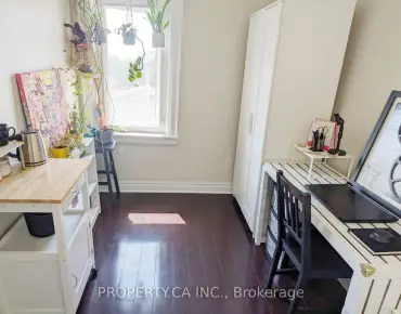 
29 Farmcote Rd <a href='https://luckyalan.com/community.php?community=Toronto:Banbury-Don Mills'>Banbury-Don Mills, Toronto</a> 3 beds 3 baths  garage $2.3M