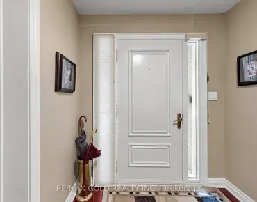 1809 Melody Dr Central Erin Mills, Mississauga 5 beds 3 baths 2 garage $1.4M