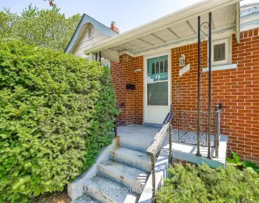 
25 Yorkview Dr Stonegate-Queensway, Toronto 4 beds 5 baths 2 garage $3.188M