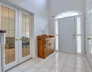 
St. Martin  Churchill Meadows, Mississauga 4 beds 4 baths 2 garage $1.39M