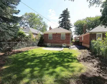 
106 Flora Dr Dorset Park, Toronto 5 beds 2 baths 1 garage $829K