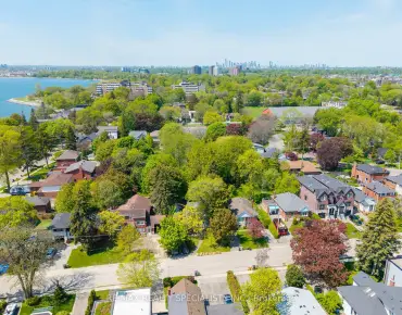 8 Snowcrest Ave <a href='https://luckyalan.com/community_CN.php?community=Toronto:Bayview Woods-Steeles'>Bayview Woods-Steeles, Toronto</a> 3 beds 2 baths 1 garage $1.289M