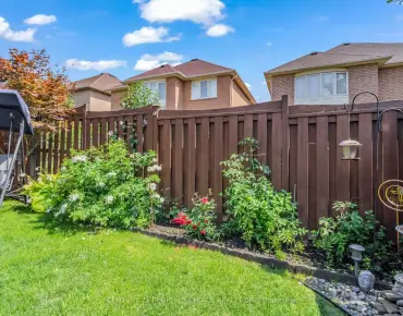 1804 Princelea Pl East Credit, Mississauga 3 beds 2 baths 2 garage $899.85K