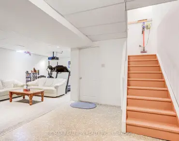 4379 Radisson Cres Central Erin Mills, Mississauga 3 beds 3 baths 1 garage $949.89K