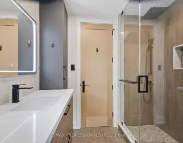 3390 Chartrand Cres Erin Mills, Mississauga 3 beds 3 baths 2 garage $999K