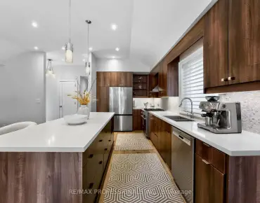 
39 Chudleigh Ave <a href='https://luckyalan.com/community.php?community=Toronto:Lawrence Park South'>Lawrence Park South, Toronto</a> 4 beds 6 baths 2 garage $4.898M