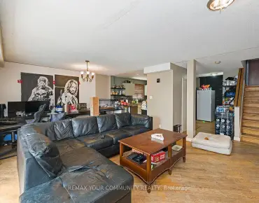 36A Doverwood Crt <a href='https://luckyalan.com/community_CN.php?community=Toronto:Newtonbrook East'>Newtonbrook East, Toronto</a> 4 beds 5 baths 2 garage $2.489M
