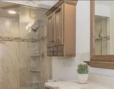 5847 Summerside Dr Churchill Meadows, Mississauga 4 beds 6 baths 2 garage $1.9M