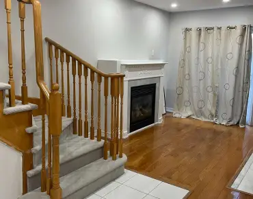 1345 Playford Rd Clarkson, Mississauga 3 beds 4 baths garage $798K