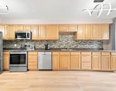Worthview Pl Lisgar, Mississauga 4 beds 4 baths 2 garage $1.2M