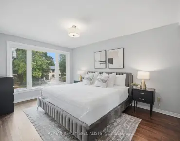 48 Highcastle Rd Morningside, Toronto 5 beds 5 baths 1 garage $1.3M