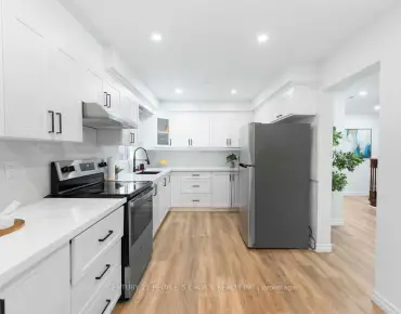 
5296 Middlebury Dr Central Erin Mills, Mississauga 4 beds 3 baths 2 garage $1.379M