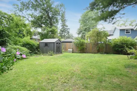 Mississauga Mineola community 120 Eaglewood Blvd For Sale