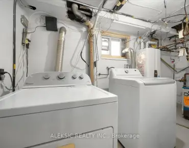 37 Tefley Rd <a href='https://luckyalan.com/community_CN.php?community=Toronto:Newtonbrook West'>Newtonbrook West, Toronto</a> 3 beds 3 baths 1 garage $1.4M