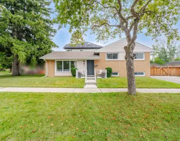 
1 Lagos Rd Rexdale-Kipling - 3 beds 3 baths  parking space(s) listed at $999900