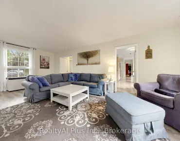 
1438 Birchwood Dr Lorne Park - 4 beds 3 baths 2 parking space(s) listed at $1798000