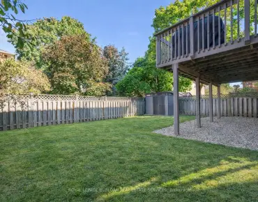 2029 Kempton Park Dr Central Erin Mills - 4 beds 4 baths 2 parking space(s) listed at $2088888