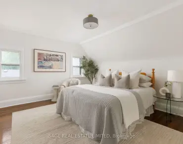 78 The Kingsway N/A Kingsway South - 6 睡房 4 卫生间 2 车位叫价3490000加元