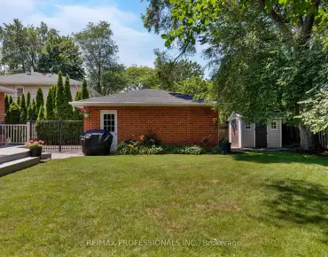 106 Rathburn Rd Princess-Rosethorn, Toronto 4 beds 4 baths 2 garage $3M