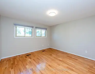 479 Isabella Ave Cooksville, Mississauga 4 beds 4 baths 2 garage $1.4M