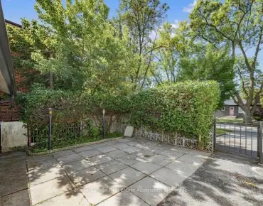 25 Treeview Dr Alderwood - 3 睡房 2 卫生间 1 车位叫价1199000加元