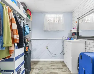 4213 Beacon Ln Creditview, Mississauga 3 beds 3 baths 1 garage $899.99K