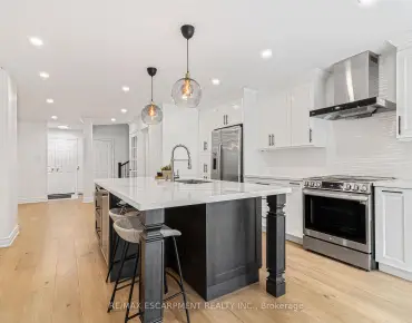 5576 Middlebury Dr Central Erin Mills - 4 beds 4 baths 2 parking space(s) listed at $1549990