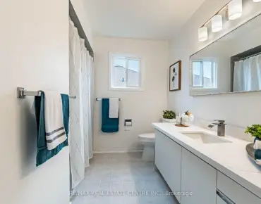 
829 Stargazer Dr East Credit - 4 beds 5 baths 2 parking space(s) listed at $1389000