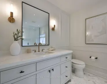 
1962 Calgary Crt Lorne Park - 4 beds 3 baths 2 parking space(s) listed at $1769000