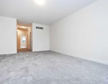 101 William Duncan Rd Downsview-Roding-CFB - 3 beds 3 baths 2 parking space(s) listed at $875000
