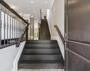 
218 Delta St Alderwood - 3 beds 4 baths 1 parking space(s) listed at $1648800