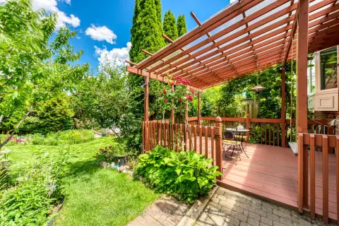 Mississauga Mineola community 1607 Ewald Rd For Sale